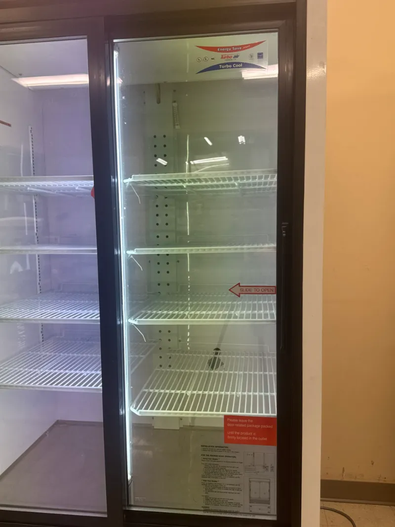 Turbo Air TGM-35R 4C Sliding Glass Door Refrigerator thumbnail 5