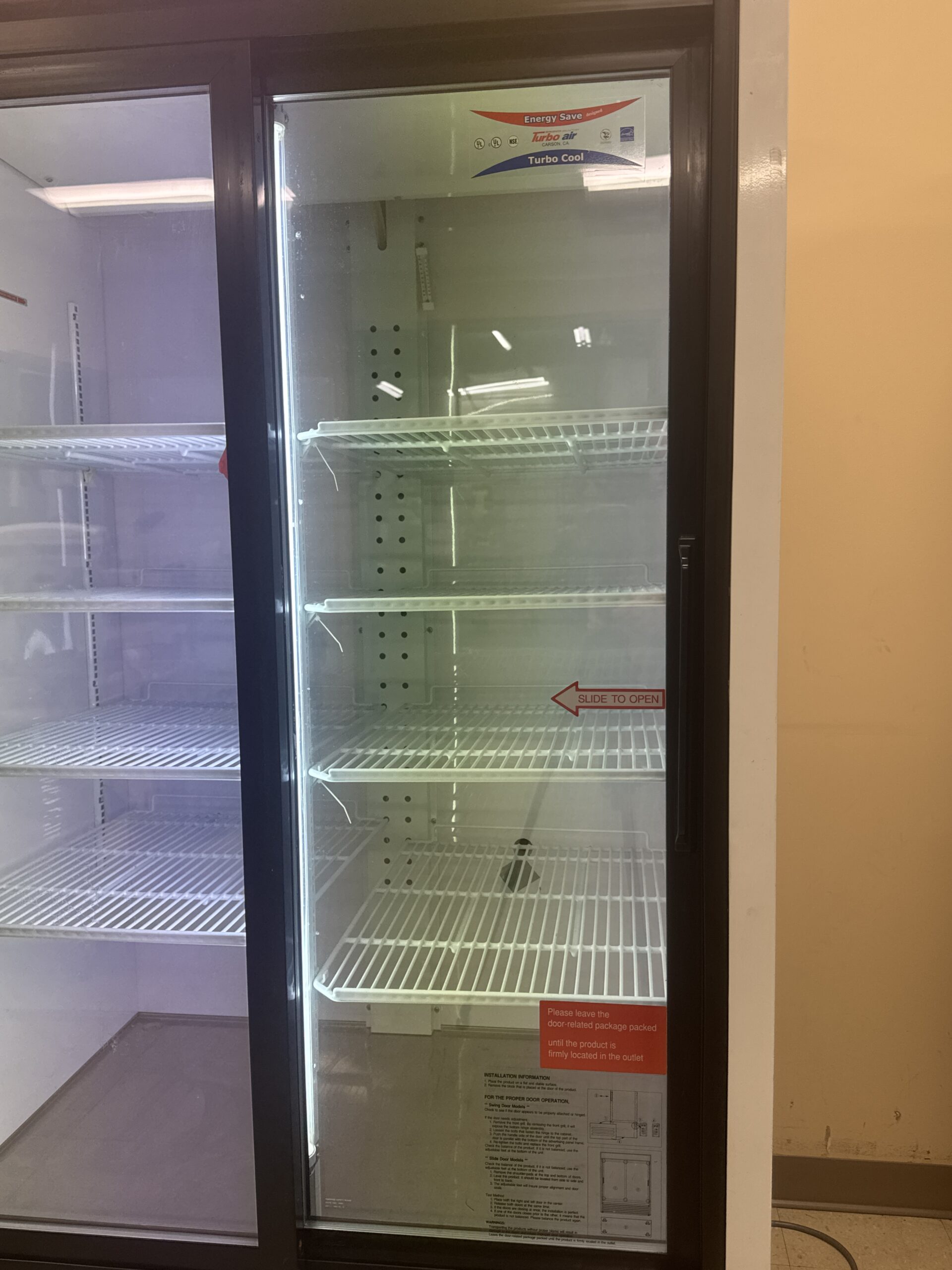 Turbo Air TGM-35R 4C Sliding Glass Door Refrigerator thumbnail 5
