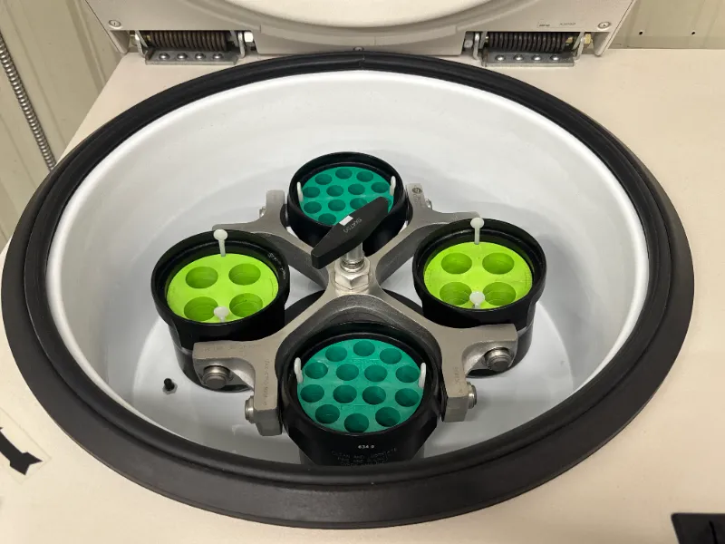 Beckman Allegra X-12R Benchtop Refrigerated Centrifuge thumbnail 5