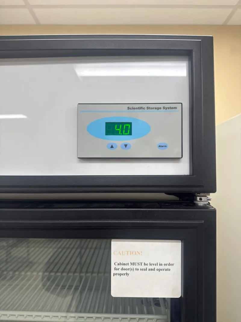 SciCool GRM26W1A 23 cu.ft. Automatic Defrost, Single Glass Door, 4C Refrigerator thumbnail 6