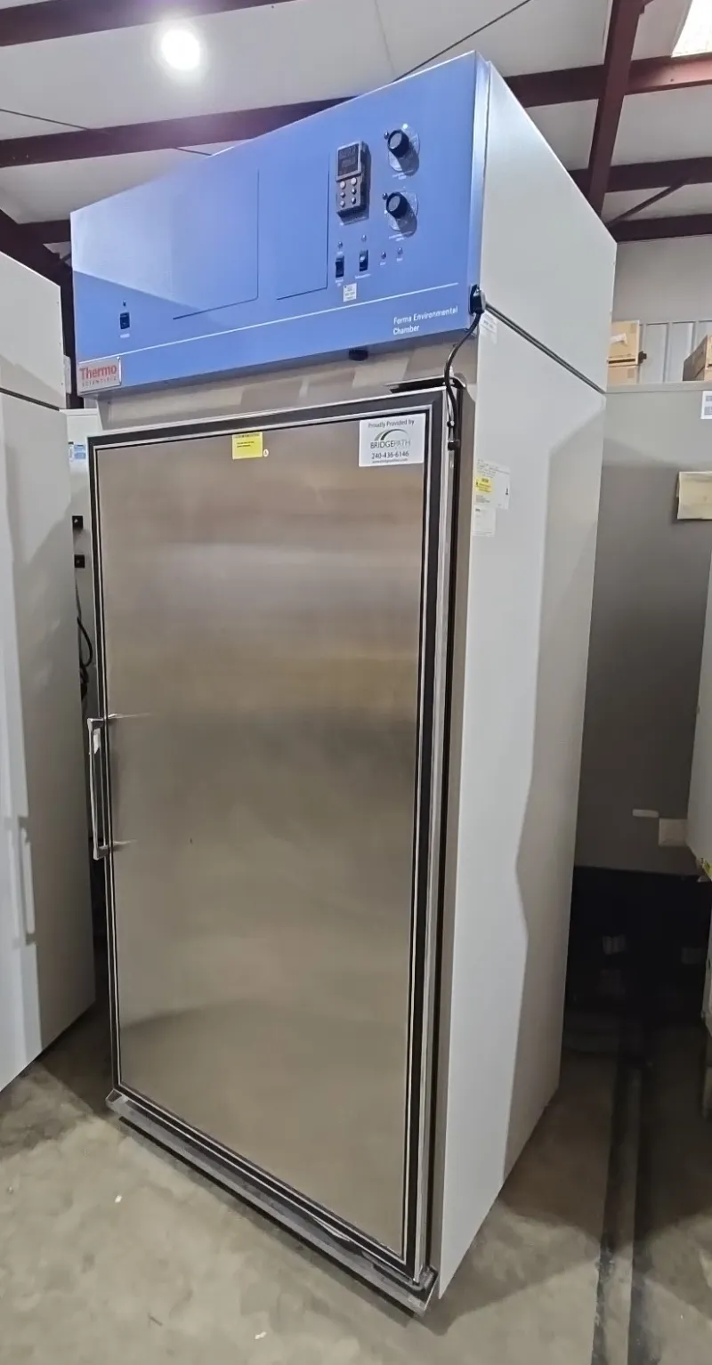 Thermo Scientific 29 cu.ft. Forma 3920 Refrigerated Environmental Chamber thumbnail 4