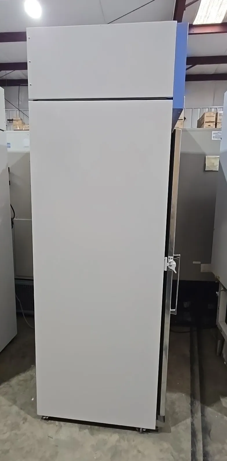 Thermo Scientific 29 cu.ft. Forma 3920 Refrigerated Environmental Chamber thumbnail 6