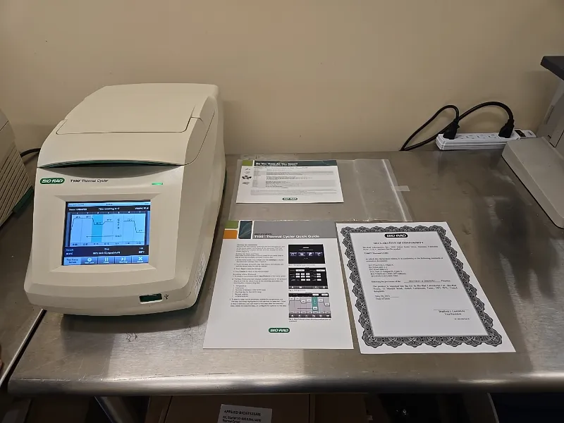 Bio-Rad T100 Thermal Cycler with 96 - well, x 0.2 ml PCR Block