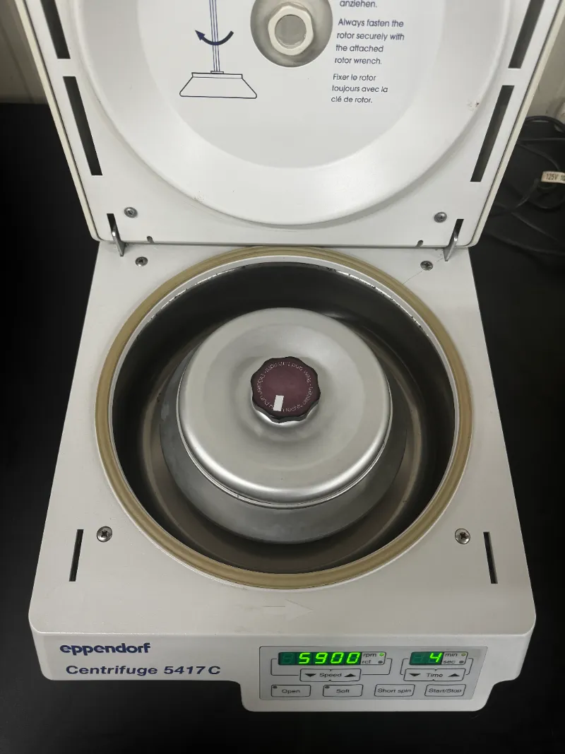 Eppendorf 5417C Microcentrifuge thumbnail 5