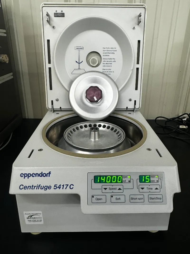 Eppendorf 5417C Microcentrifuge