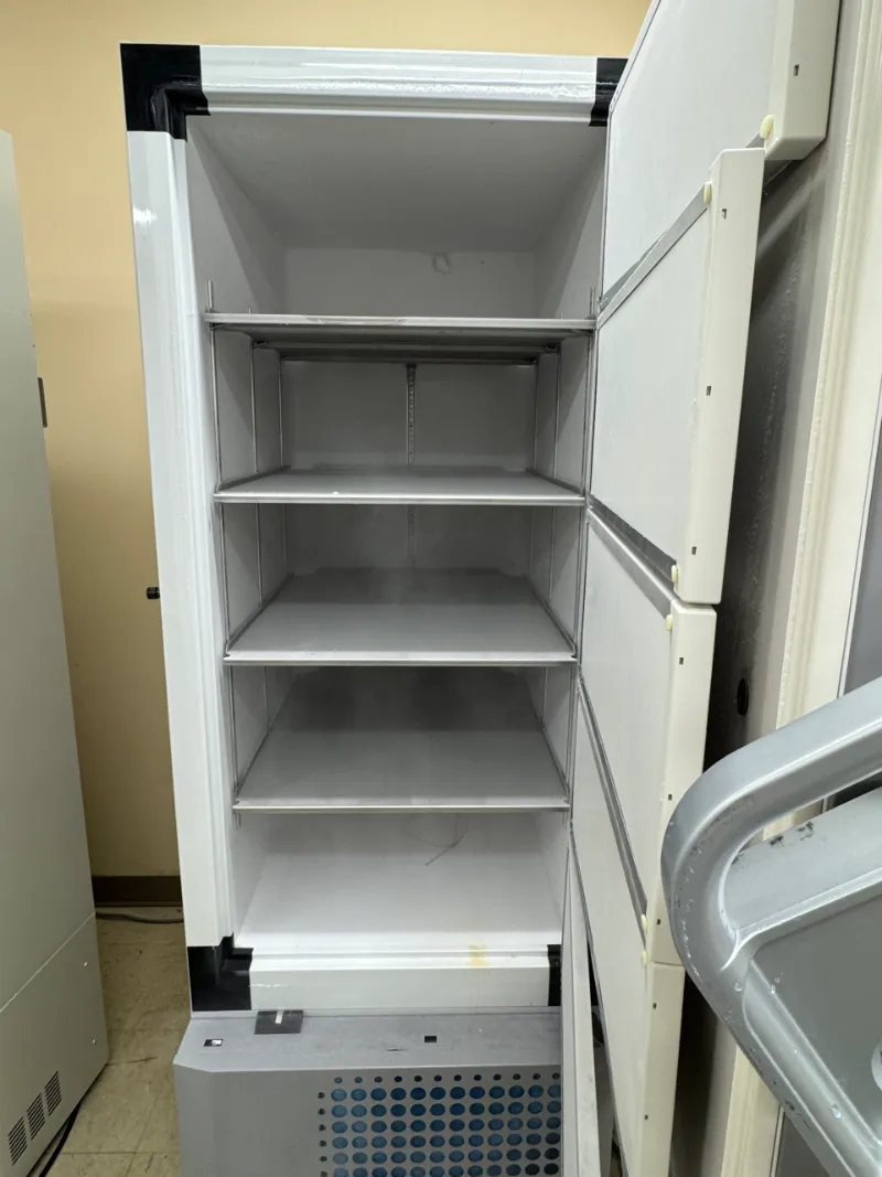 Thermo Scientific RLE40086D -86°C Ultra-Low Temperature Upright Freezer, 19.4 CU FT ,208/230V thumbnail 7
