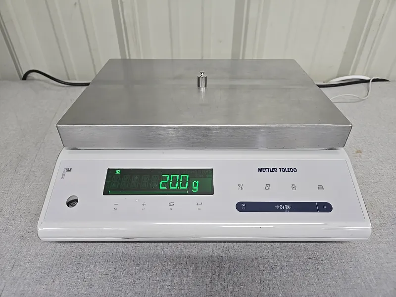Mettler Toledo MS32001L/03 Internal Calibration Precision Balance, 32,000 g x 0.1 g