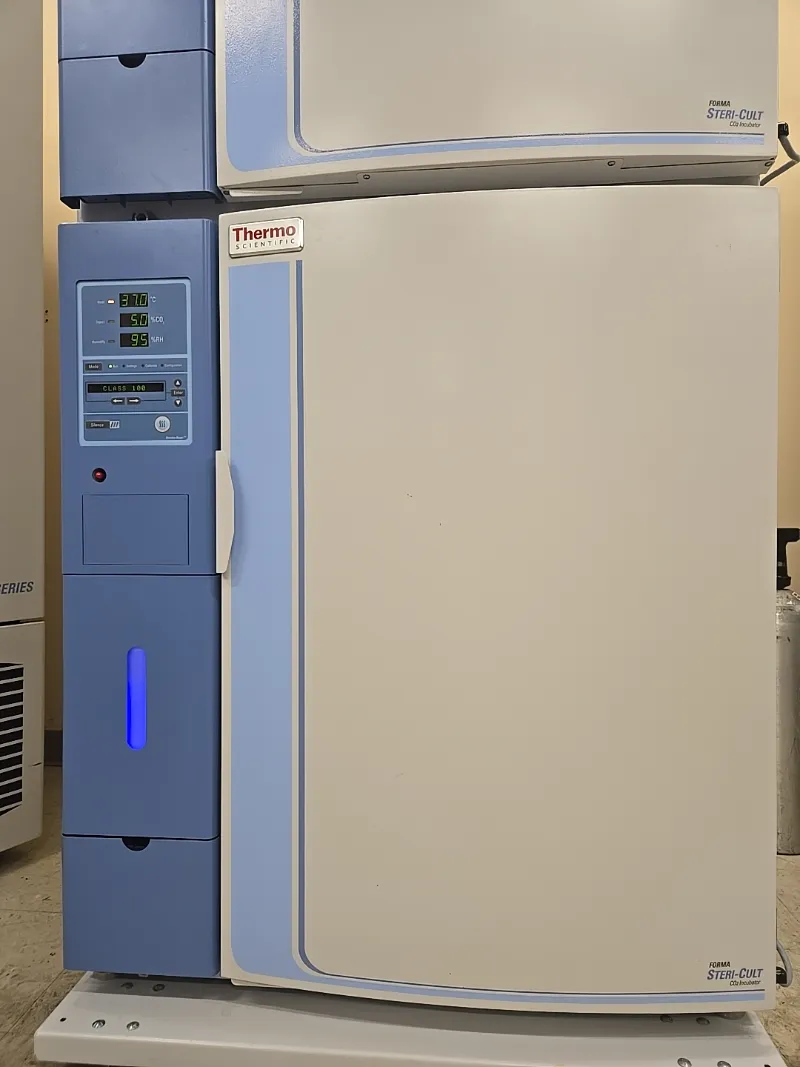 Thermo Forma 3307E Rel #22 CTS CO2 Cell Culture Incubator with Humidity Control