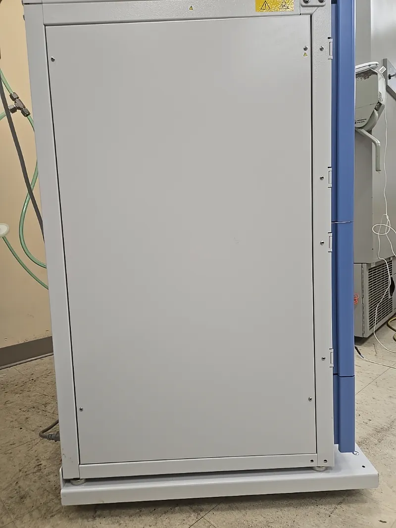 Thermo Forma 3307E Rel #22 CTS CO2 Cell Culture Incubator with Humidity Control thumbnail 7