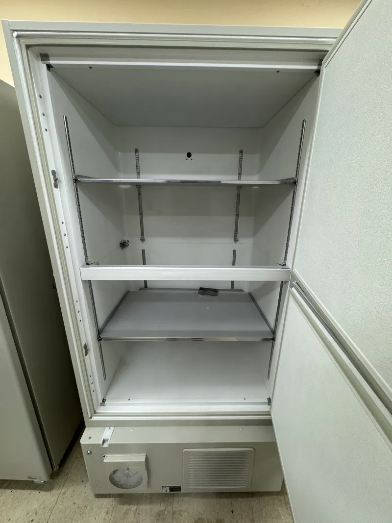 Panasonic MDF-U76VC -50°C to -86°C 25.7 cu. ft Ultra Low Freezer thumbnail 9