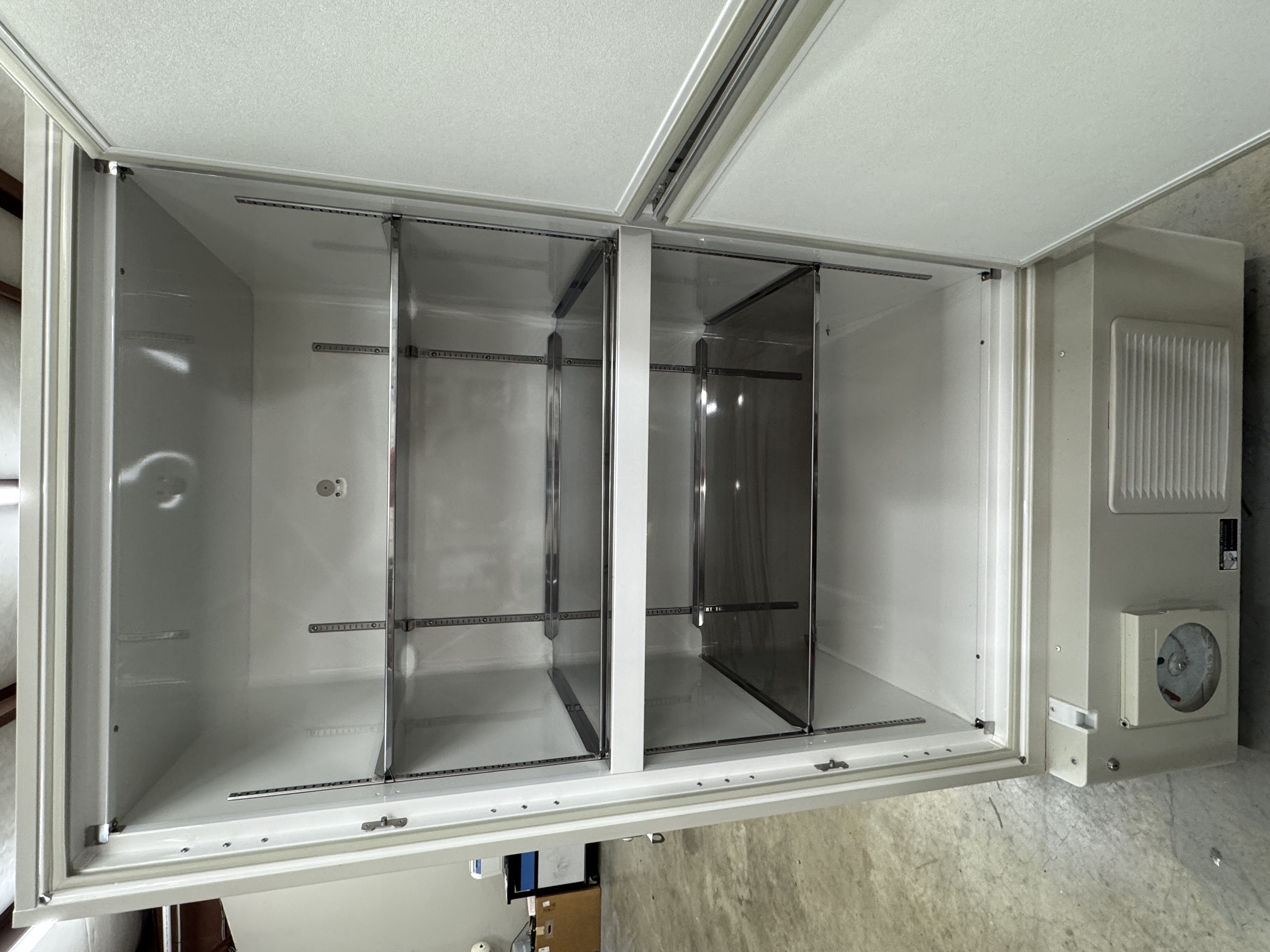 Panasonic MDF-U76VC -50°C to -86°C 25.7 cu. ft Ultra Low Freezer thumbnail 11