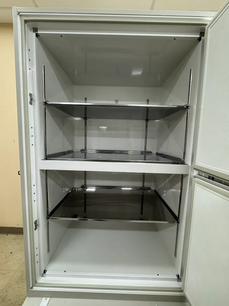 Panasonic MDF-U76VC -50°C to -86°C 25.7 cu. ft Ultra Low Freezer thumbnail 15