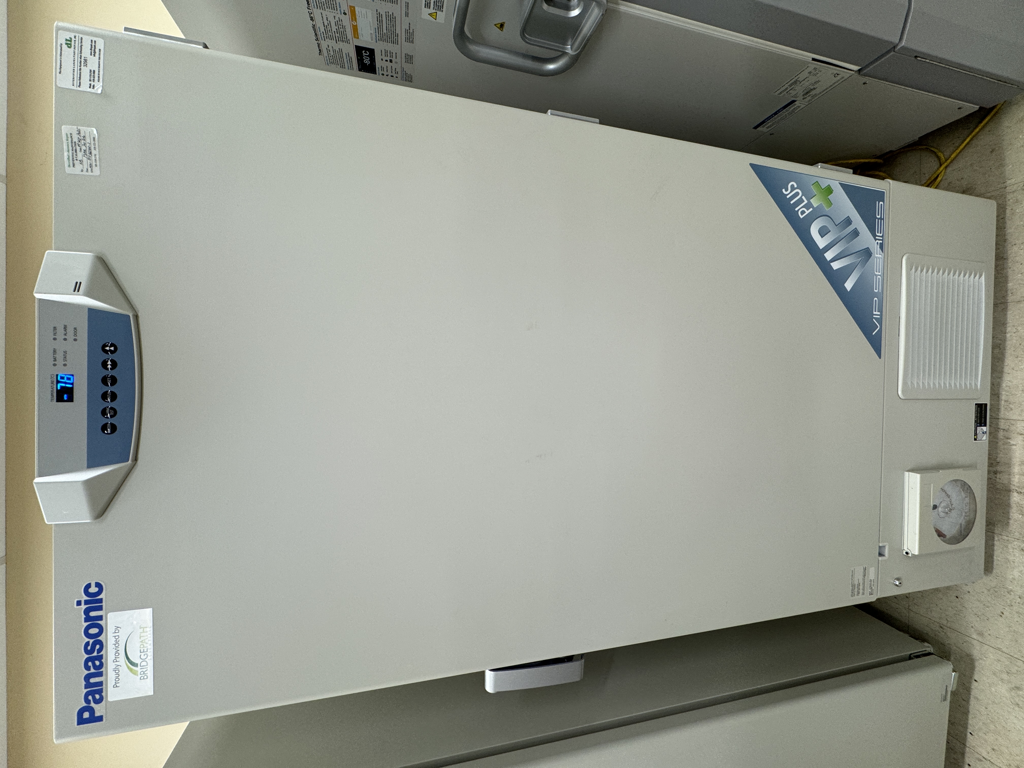 Panasonic MDF-U76VC -50°C to -86°C 25.7 cu. ft Ultra Low Freezer thumbnail 8