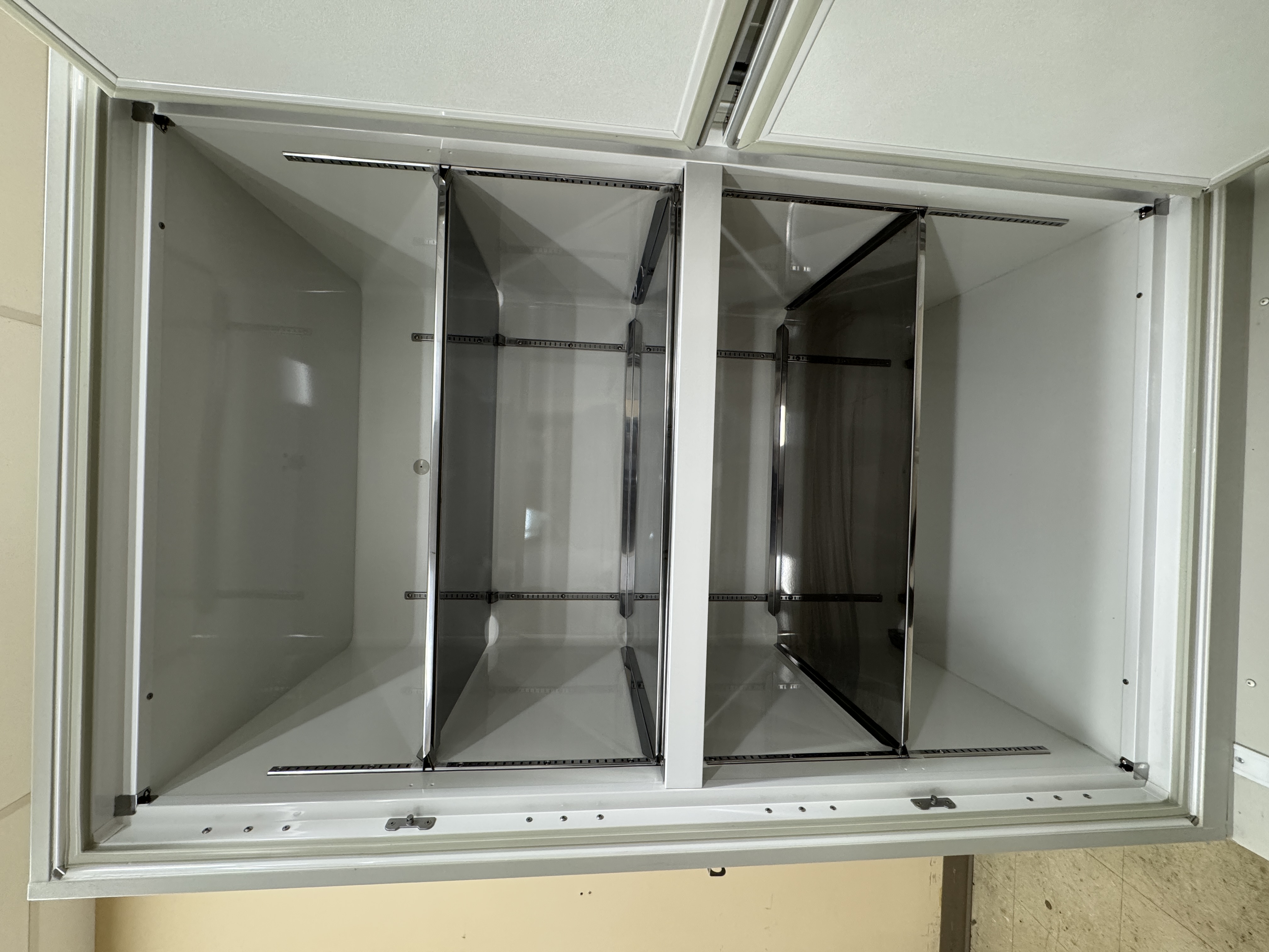 Panasonic MDF-U76VC -50°C to -86°C 25.7 cu. ft Ultra Low Freezer thumbnail 15
