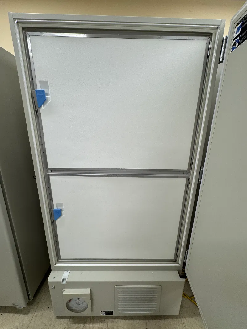 Panasonic MDF-U76VC -50°C to -86°C 25.7 cu. ft Ultra Low Freezer thumbnail 10
