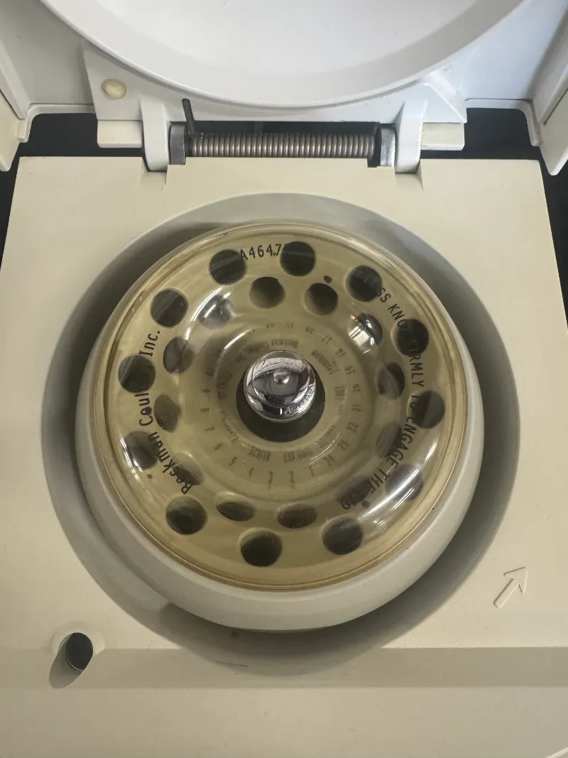Beckman Coulter Microfuge 16 A46472 thumbnail 2