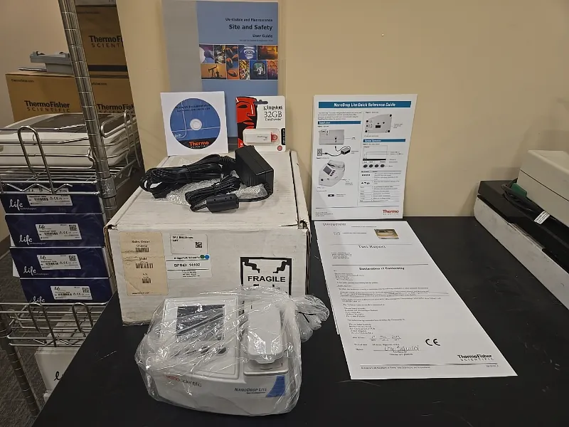 'New in box' - Thermo Scientific Nanodrop ND-Lite (840-281100) Microvolume Spectrophotometer