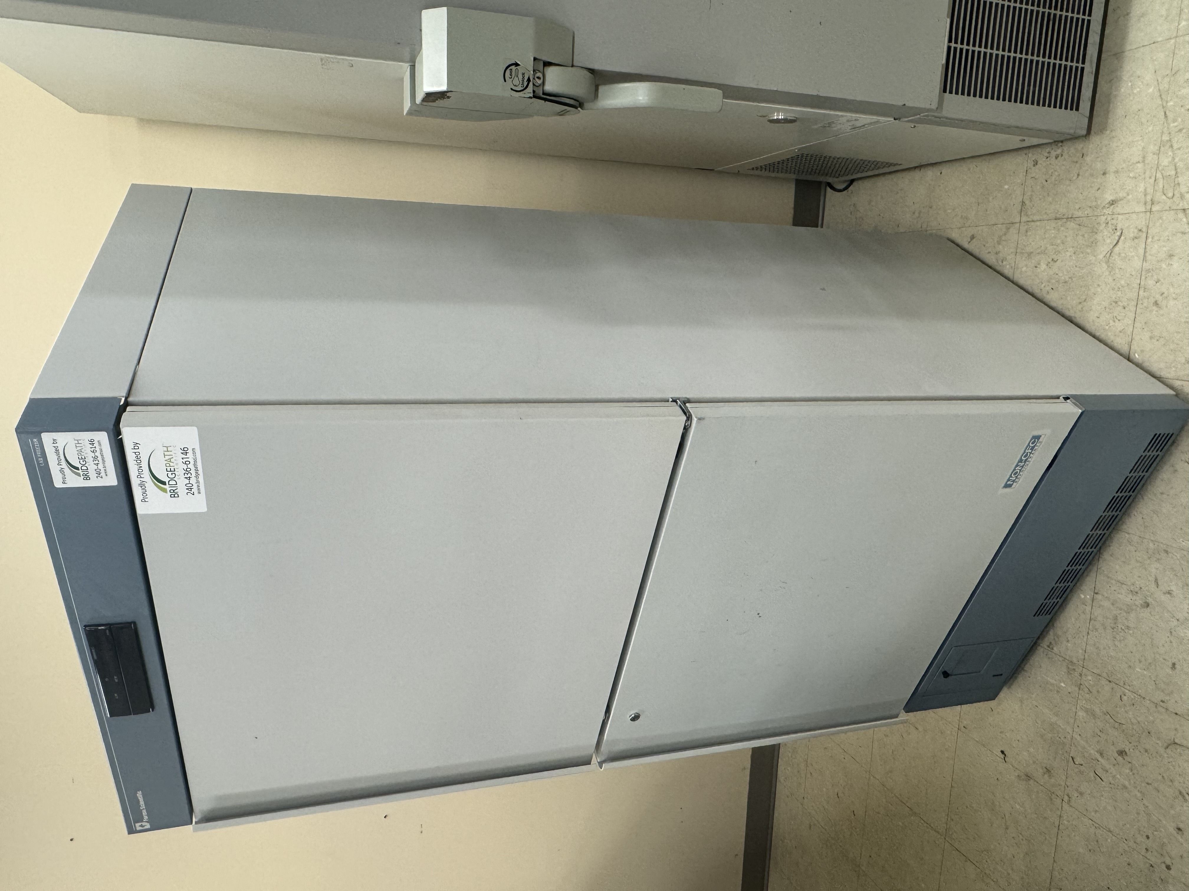 Forma Scientific -30C Two Compartment Lab Freezer thumbnail 4