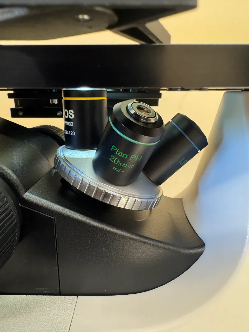 Thermo Scientific AMEX1200 EVOS XL Core Inverted Phase Contrast Microscope with 'Built-in' Camera and Monitor thumbnail 9