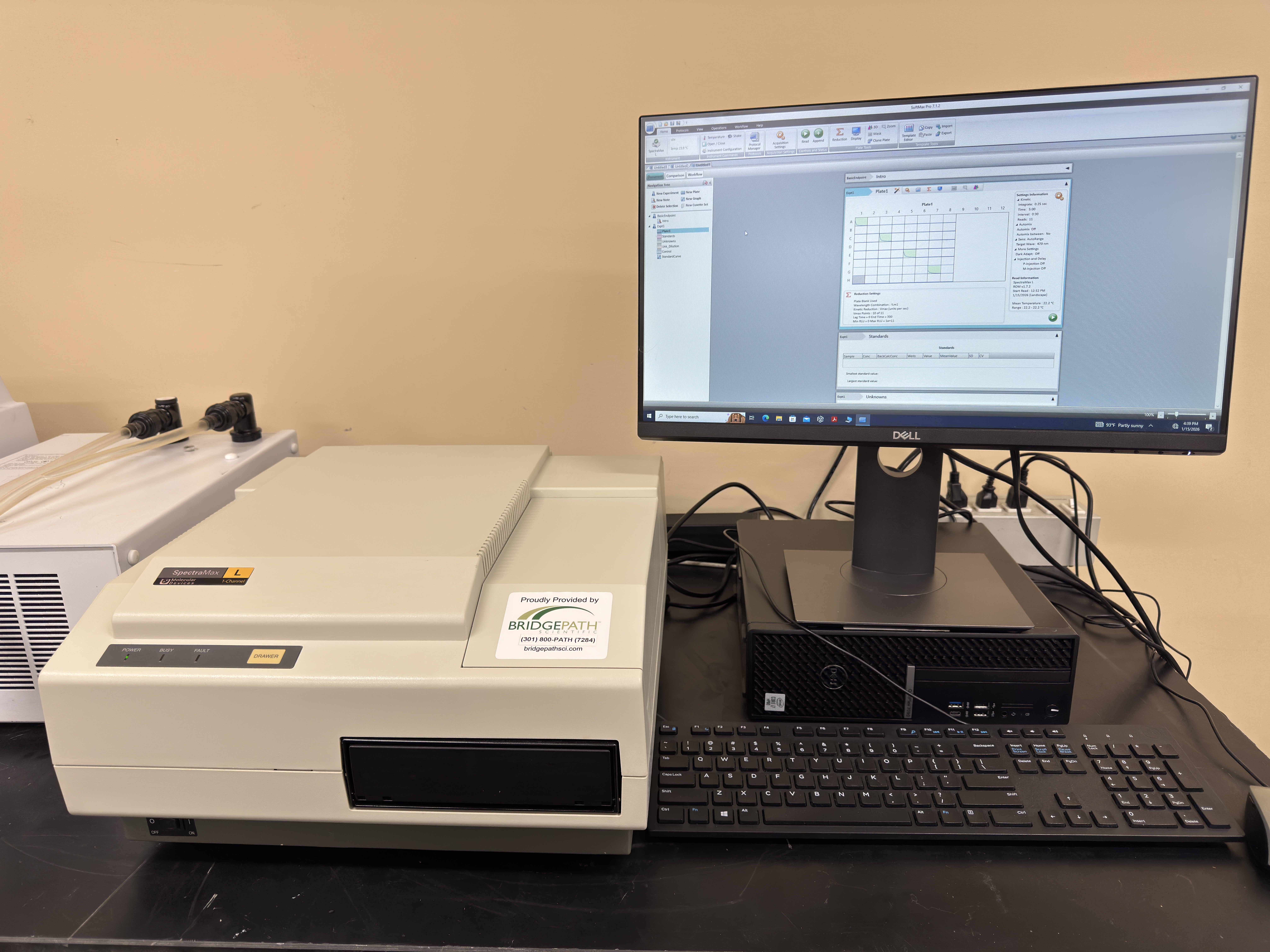 Molecular Devices PC with Windows and SoftMax 7.12
