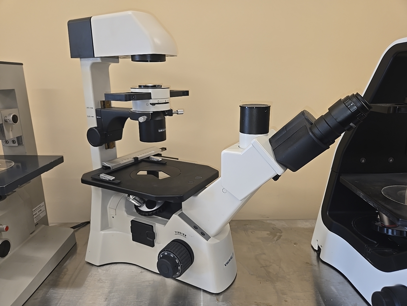 VWR VistaVision Inverted Phase Contrast Cell Culture Microscope