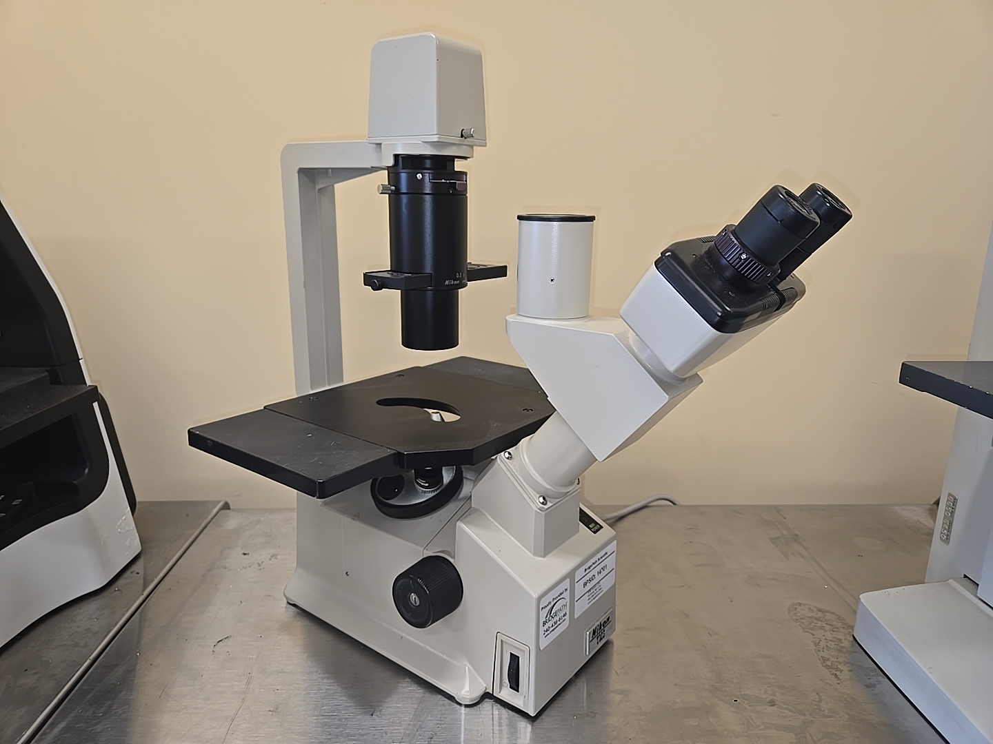 Leica  090-135-006 DMIL Inverted Phase Contrast Microscope thumbnail 2