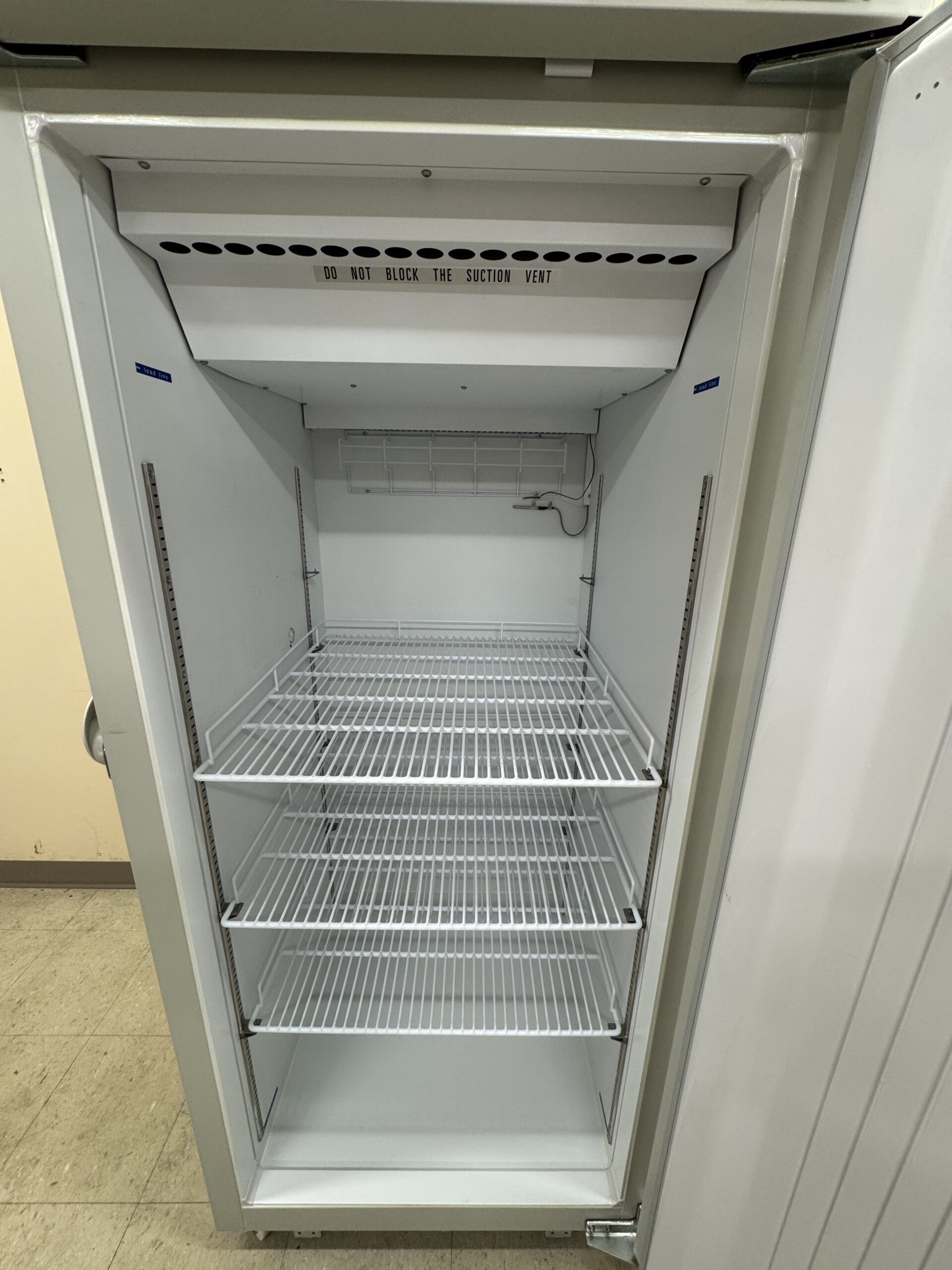 Panasonic MDF-U731-PA 22 cu ft. -15°C to -30°C Biomedical Freezer thumbnail 6