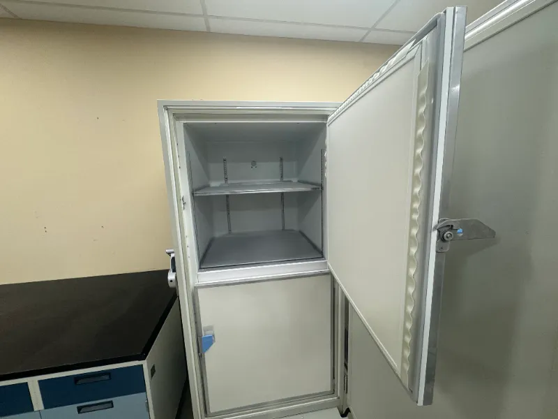 Sanyo MDF-U53VC -80C 18 cu.ft. Ultra Low Freezer (230V) thumbnail 5