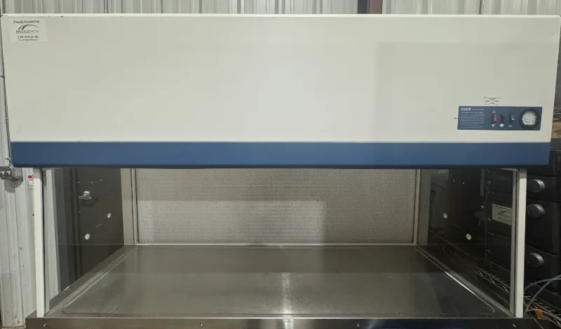 ESCO 6ft Horizontal Laminar Flow Cabinet thumbnail 2