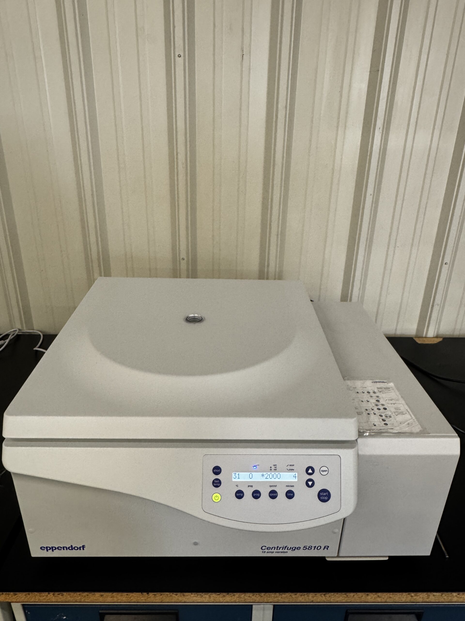 Eppendorf 5810 Benchtop Centrifuge thumbnail 6