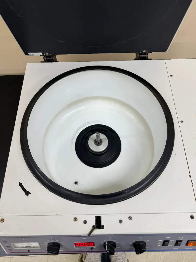 Beckman 6R Refrigerated Benchtop Centrifuge thumbnail 6