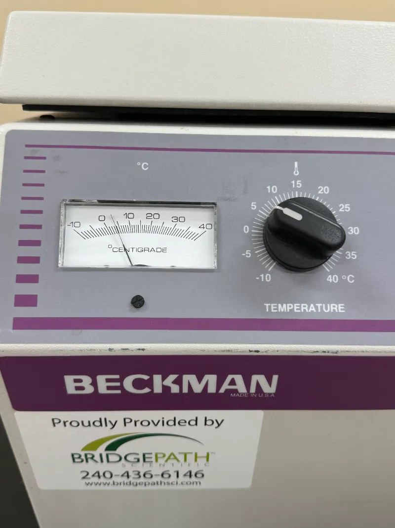 Beckman 6R Refrigerated Benchtop Centrifuge thumbnail 11