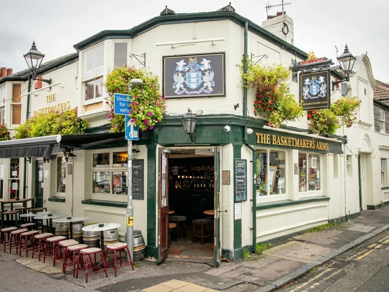 The Basketmakers Arms