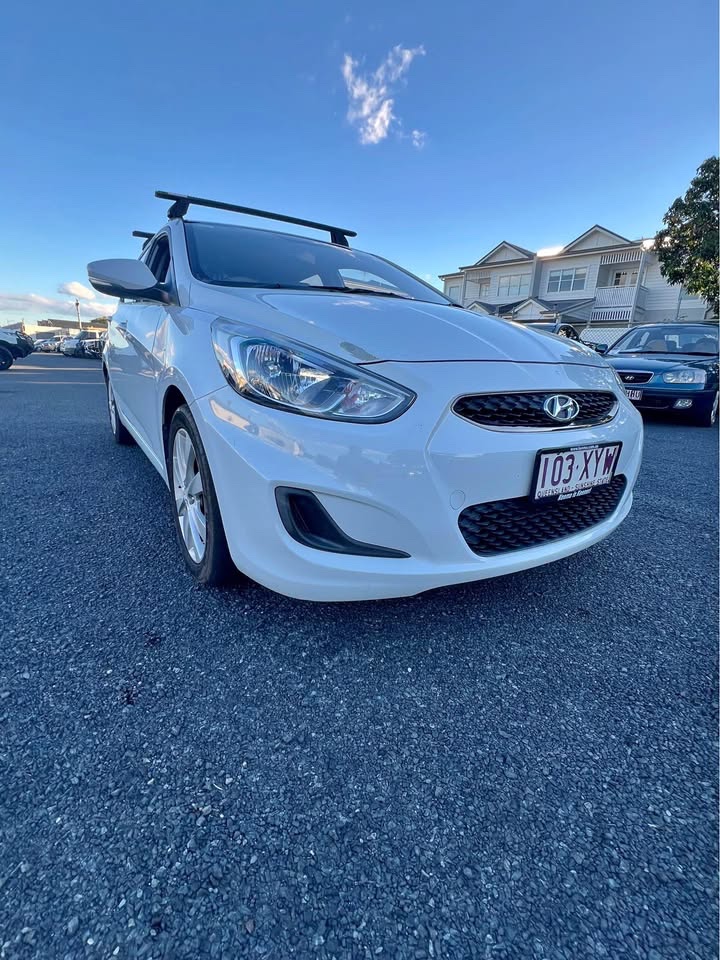 2018 Hyundai Accent Sport photo 9