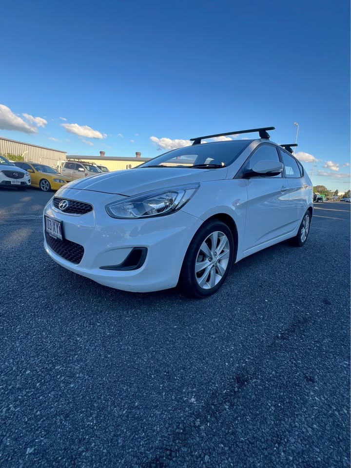 2018 Hyundai Accent Sport photo 5