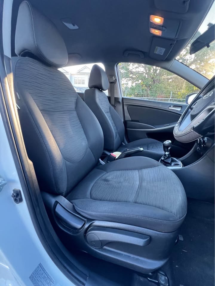 2018 Hyundai Accent Sport photo 7