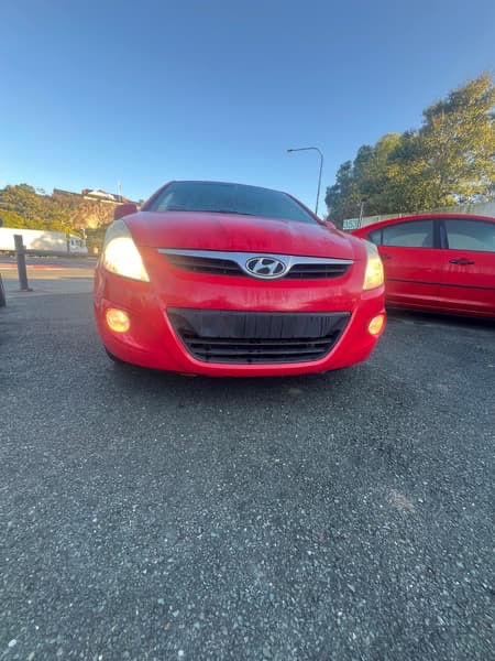 2010 Hyundai i20 Premium photo 9