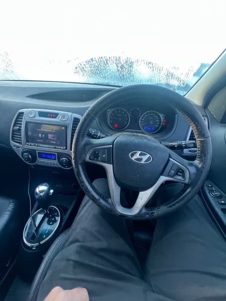 2010 Hyundai i20 Premium photo 5