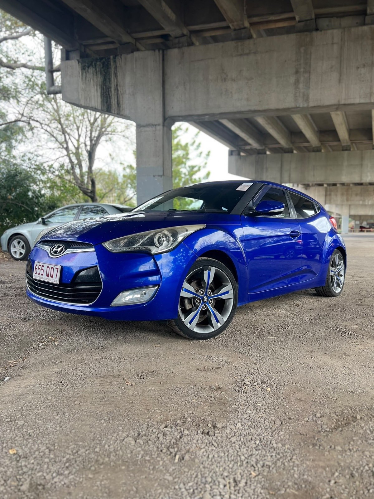 2014 Hyundai Veloster photo 2