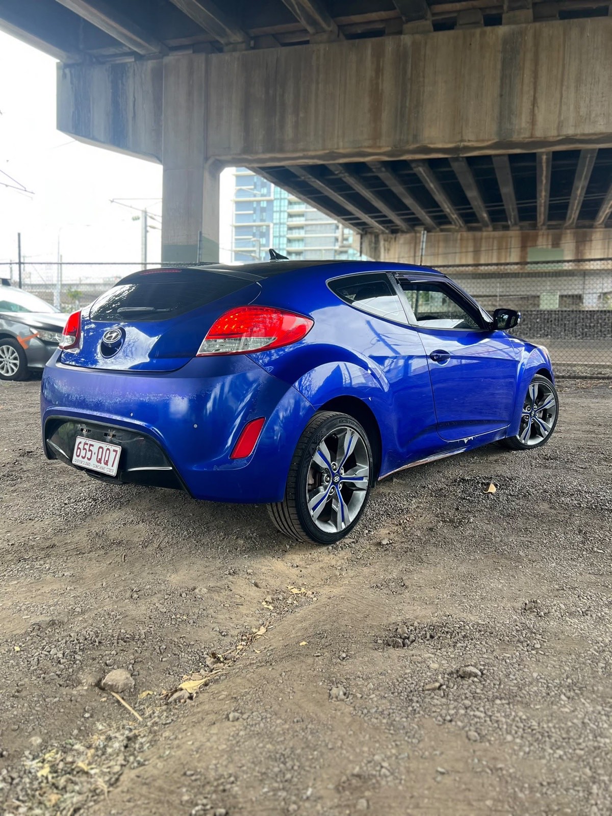 2014 Hyundai Veloster photo 3