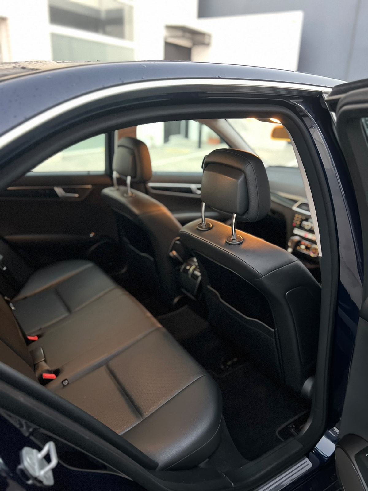 2012 Mercedes-Benz C200 photo 7
