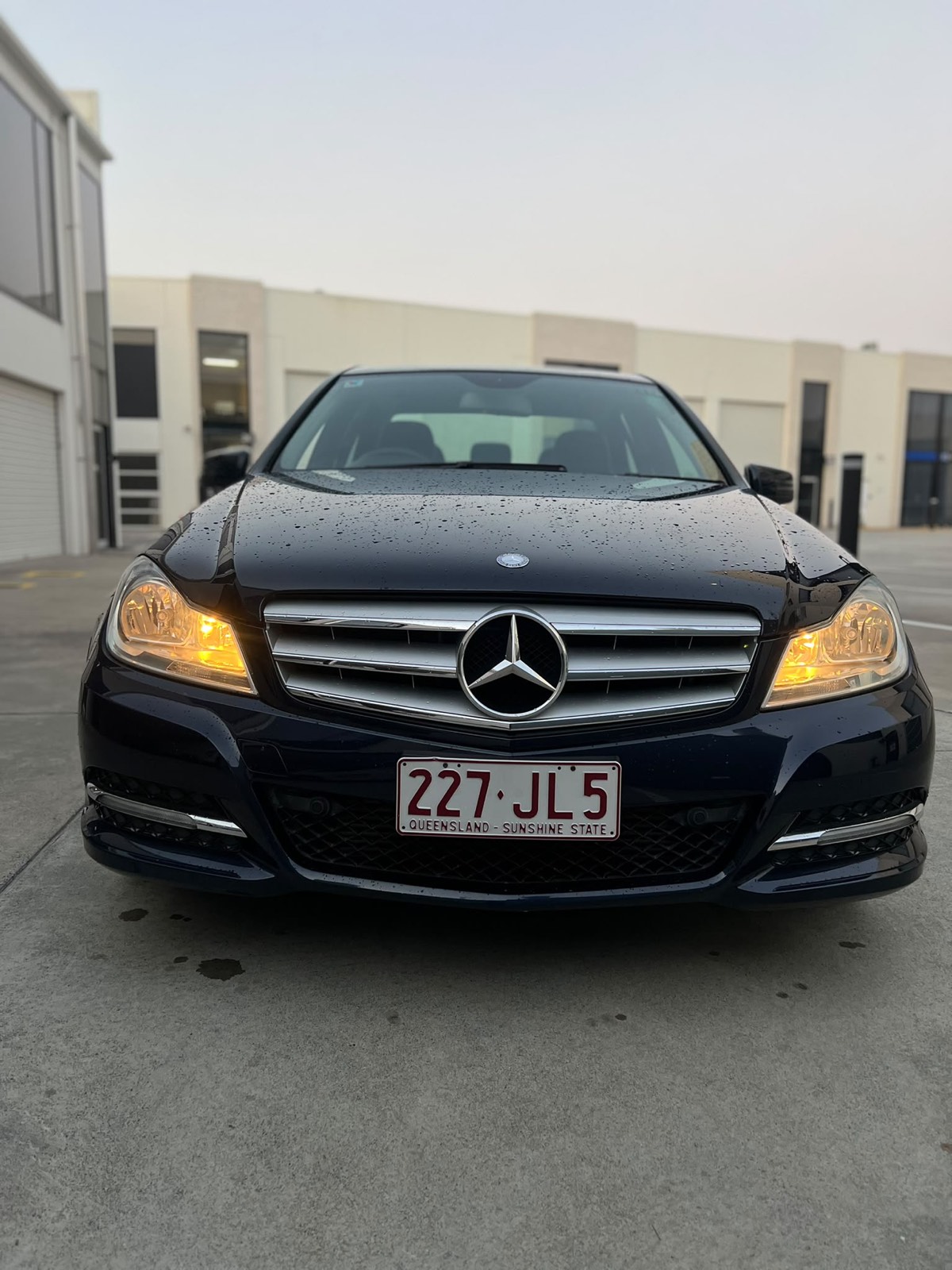 2012 Mercedes-Benz C200 photo 9