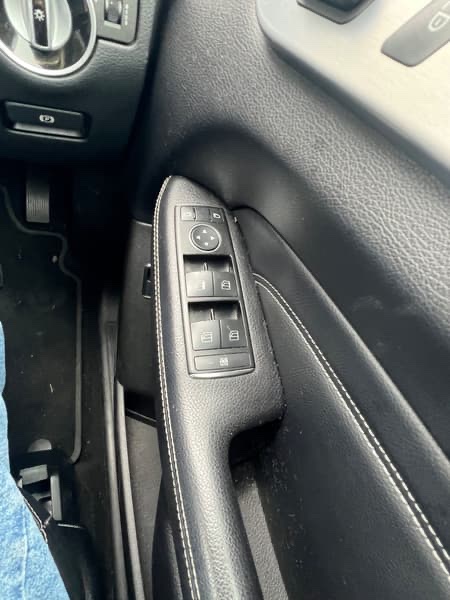 2012 Mercedes-Benz ML250 CDI photo 6