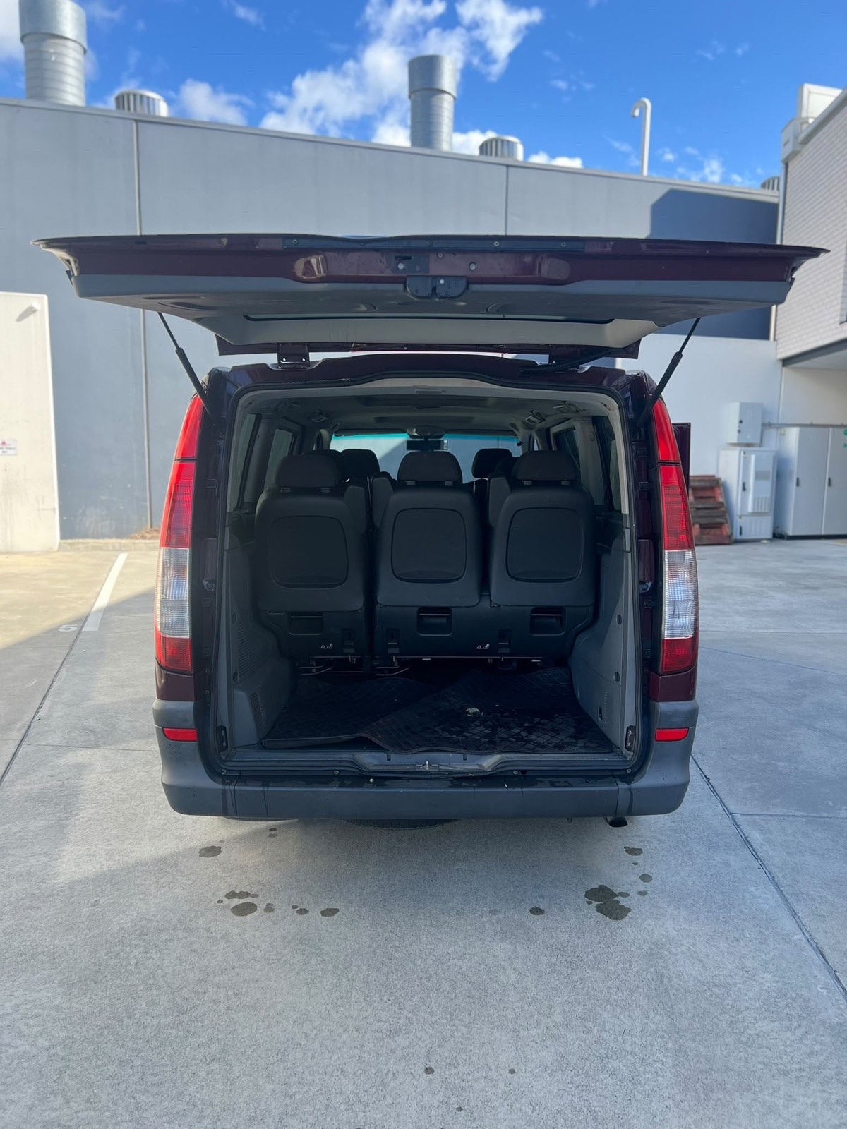 2009 Mercedes-Benz Vito 115 CDI photo 8