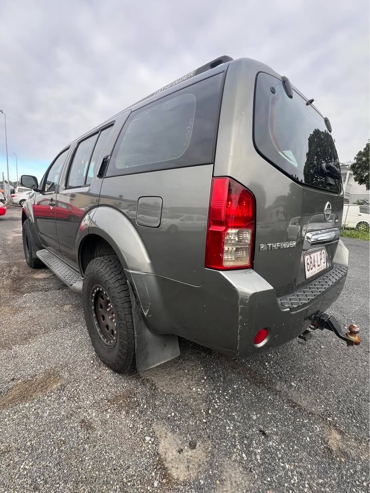 2006 Nissan Pathfinder Ti photo 10