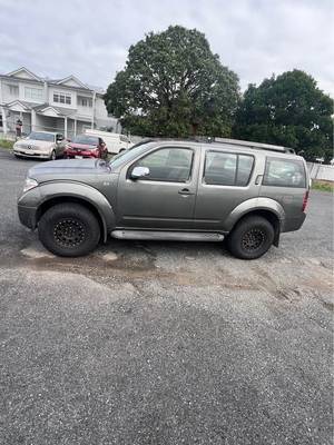2006 Nissan Pathfinder Ti photo 3