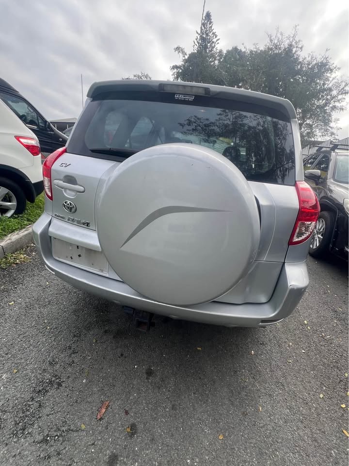 2007 Toyota RAV4 photo 9