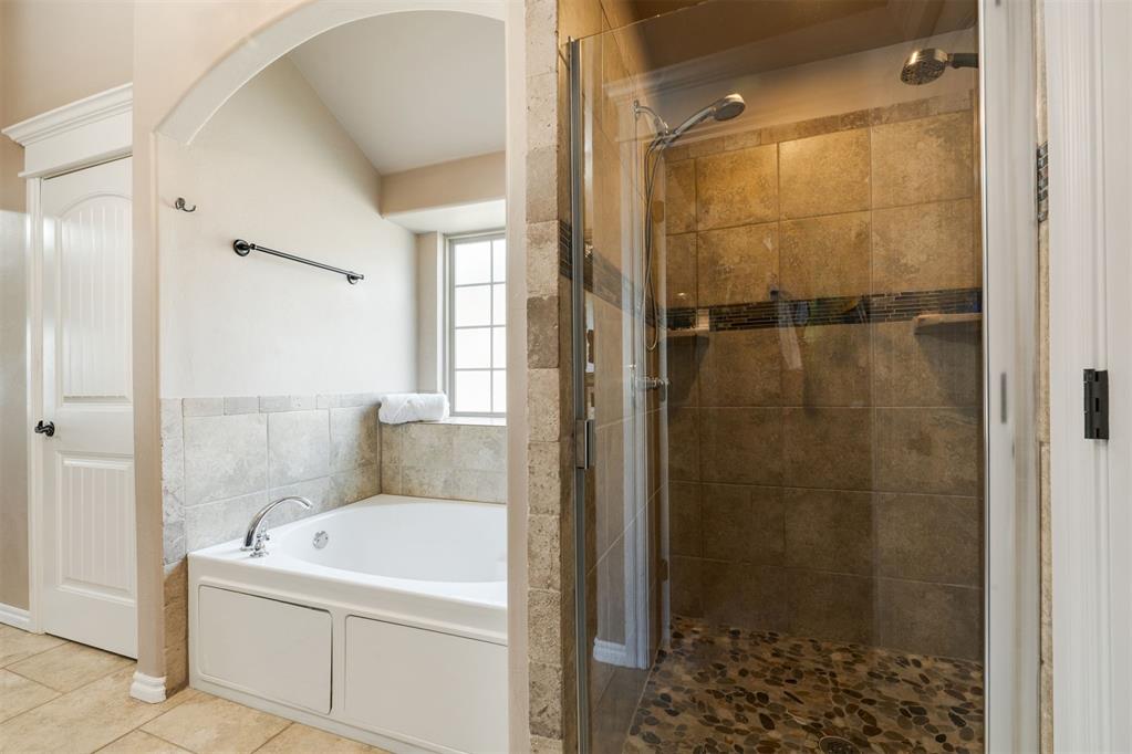 17109 Barcelona Dr — photo 32