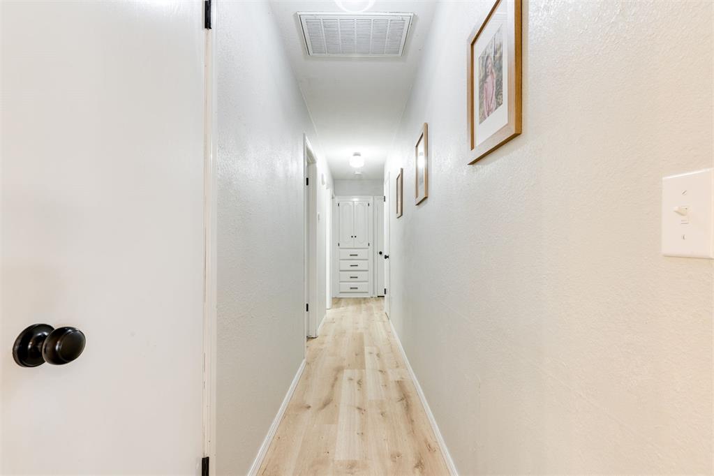 1901 Wren Ct — photo 31