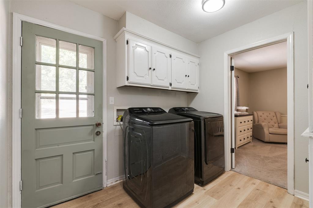 1901 Wren Ct — photo 42